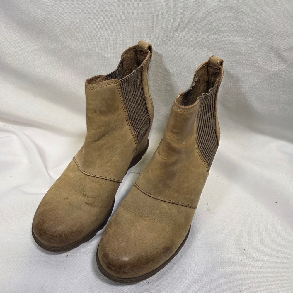 Sorel Joan Of Arctic Wedge Chelsea Boots Brown WMNS Sz 6.5 / 37.5 EUC Nl3022-240